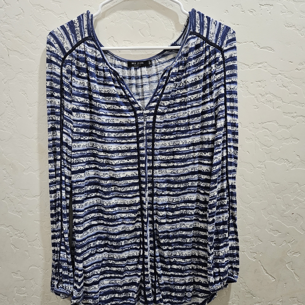 Max Jeans Navy and White Button Down Shirt